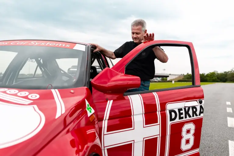 Alfa Romeo e Nicola Larini alla 1000 Miglia - 3