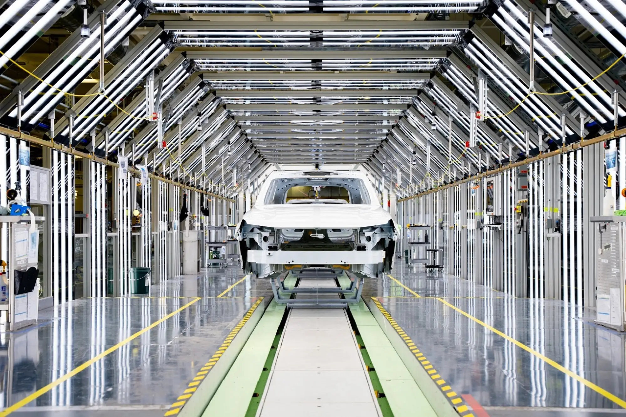 Volvo EX90 - produzione - 11