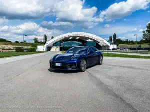 Porsche Panamera 2024 - Prime impressioni di guida