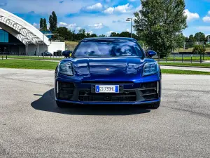 Porsche Panamera 2024 - Prime impressioni di guida