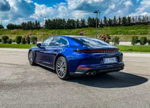 Porsche Panamera 2024 - Prime impressioni di guida