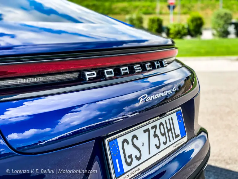 Porsche Panamera 2024 - Prime impressioni di guida - 13