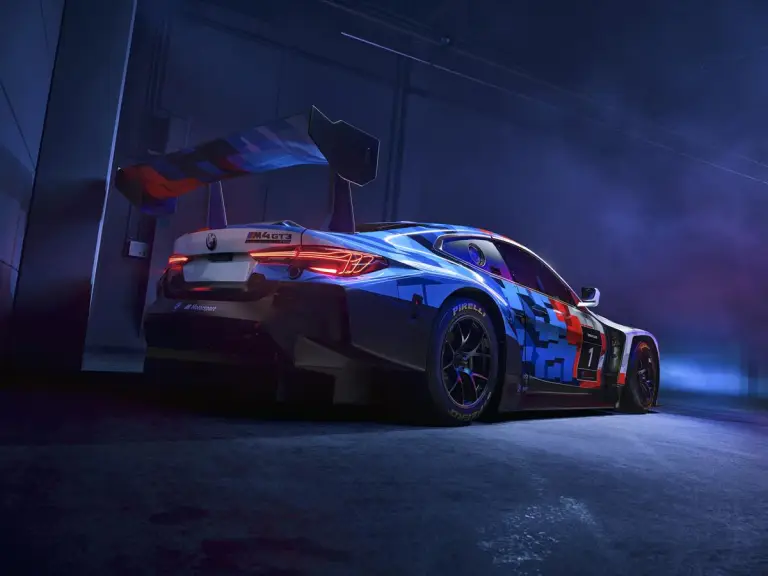BMW M4 GT3 EVO - 14