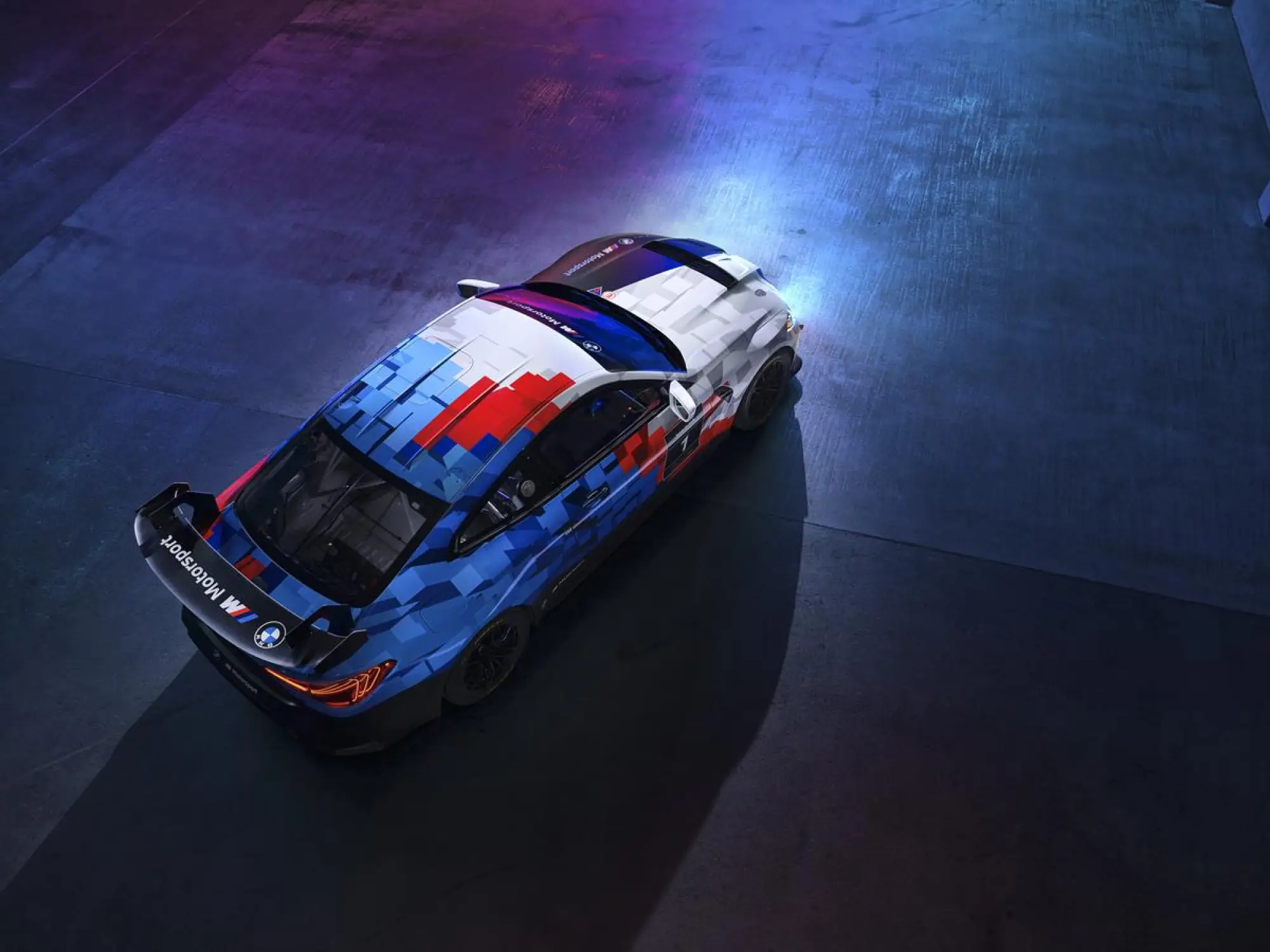 BMW M4 GT3 EVO - 3