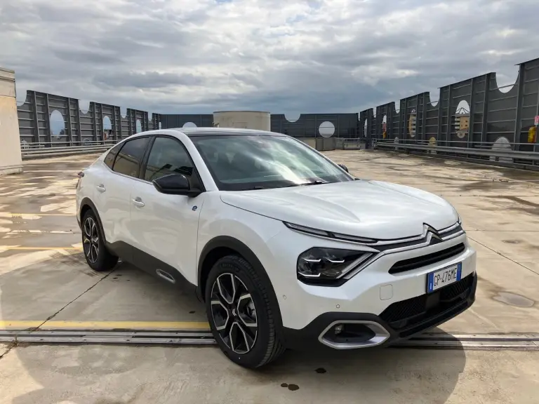 Citroen e-C4 X 2024 - Come va - 18