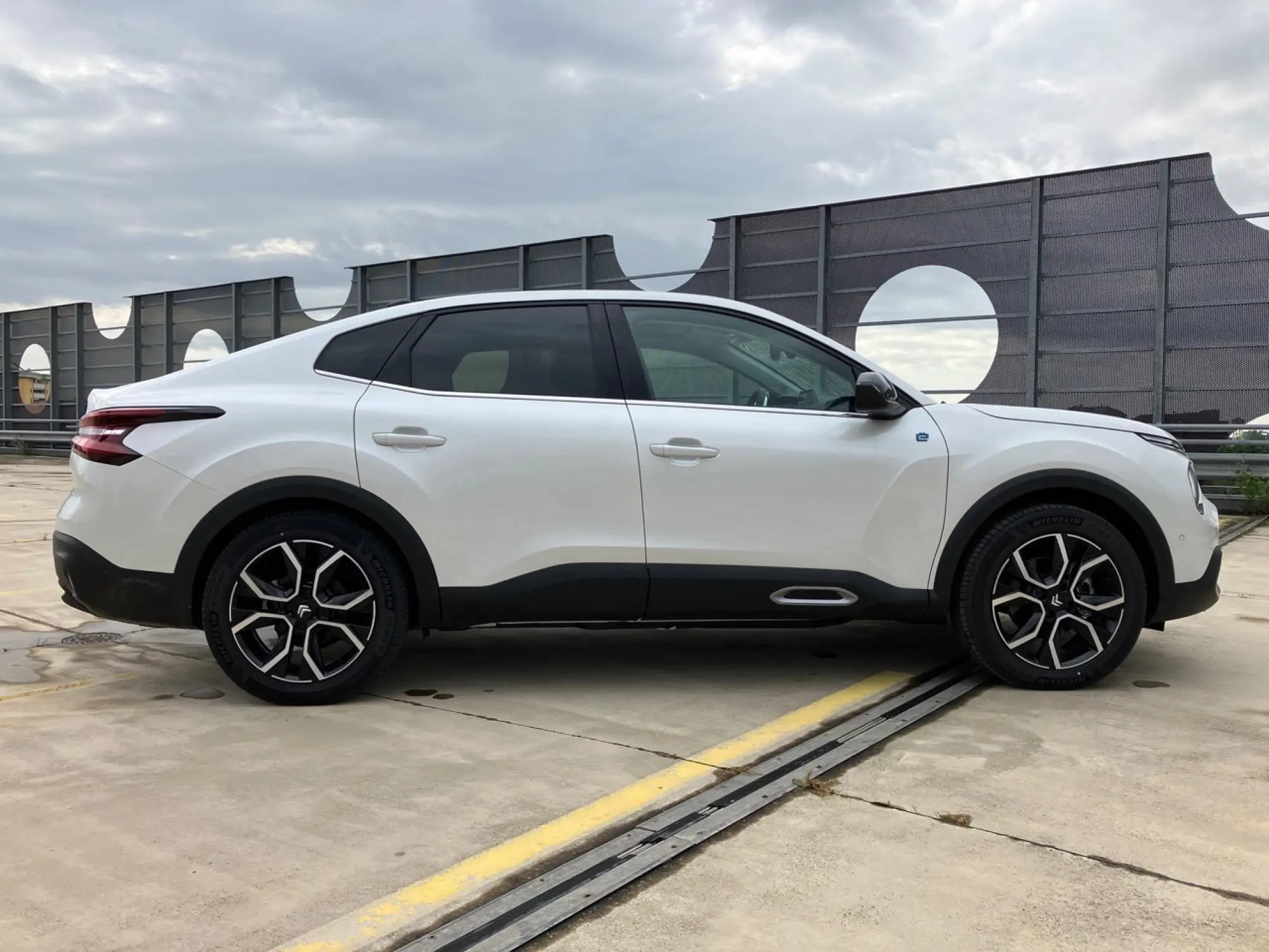 Citroen e-C4 X 2024 - Come va - 3