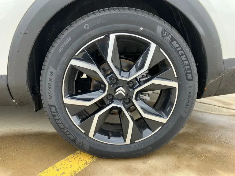 Citroen e-C4 X 2024 - Come va - 10