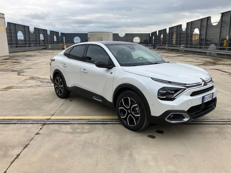 Citroen e-C4 X 2024 - Come va - 13