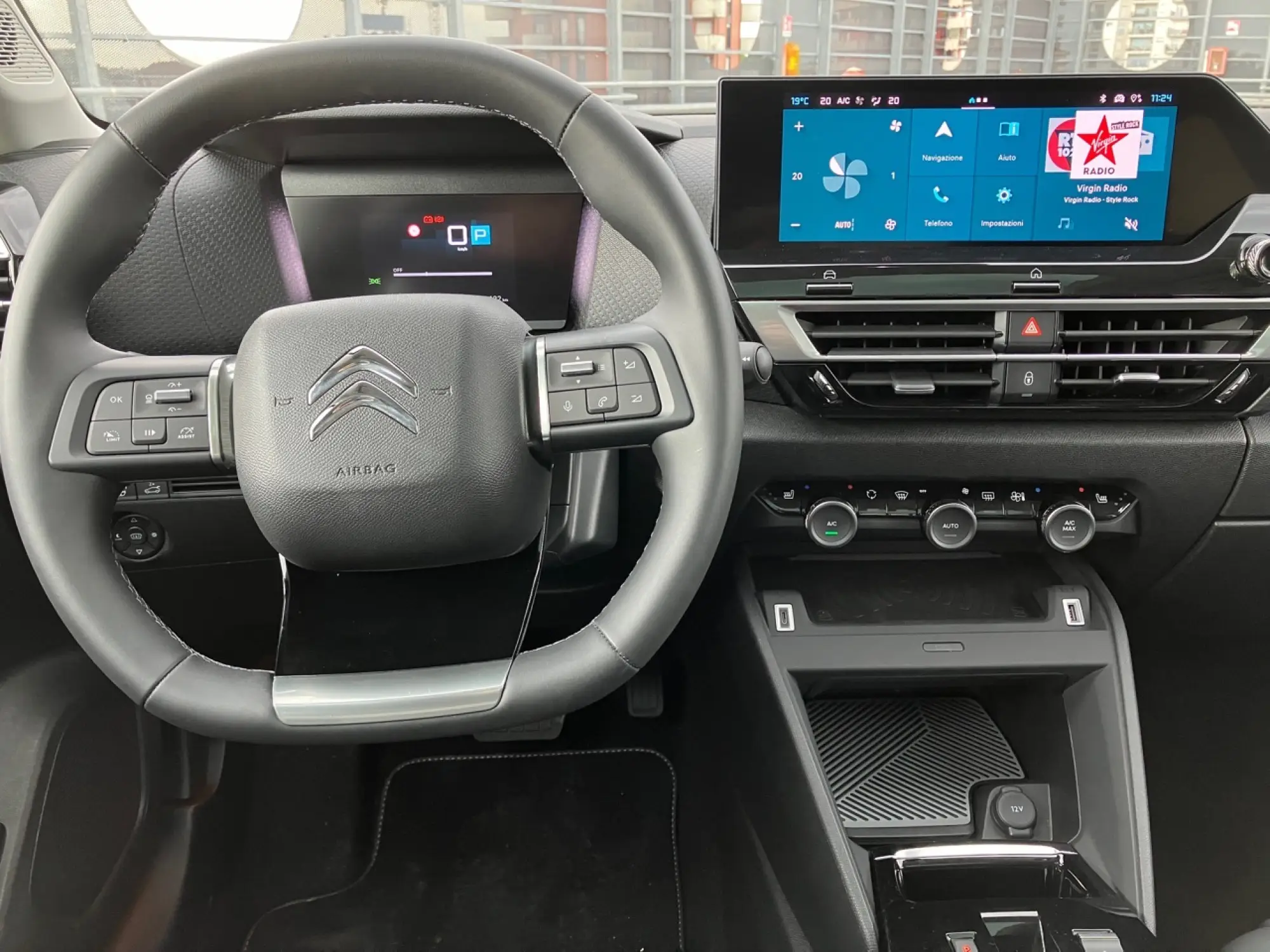 Citroen e-C4 X 2024 - Come va - 17