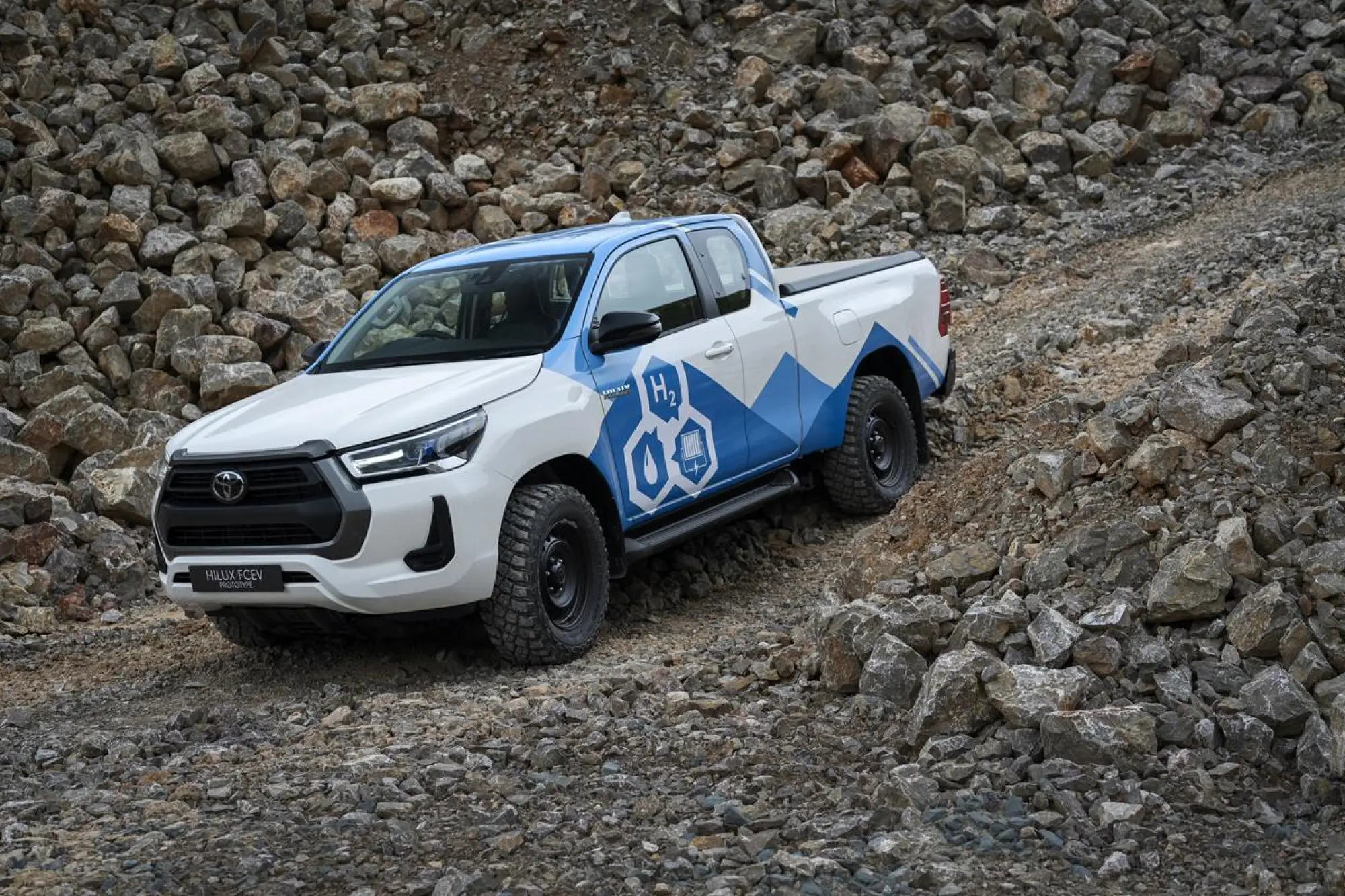 Toyota Hilux FCEV - Prototipo - 11