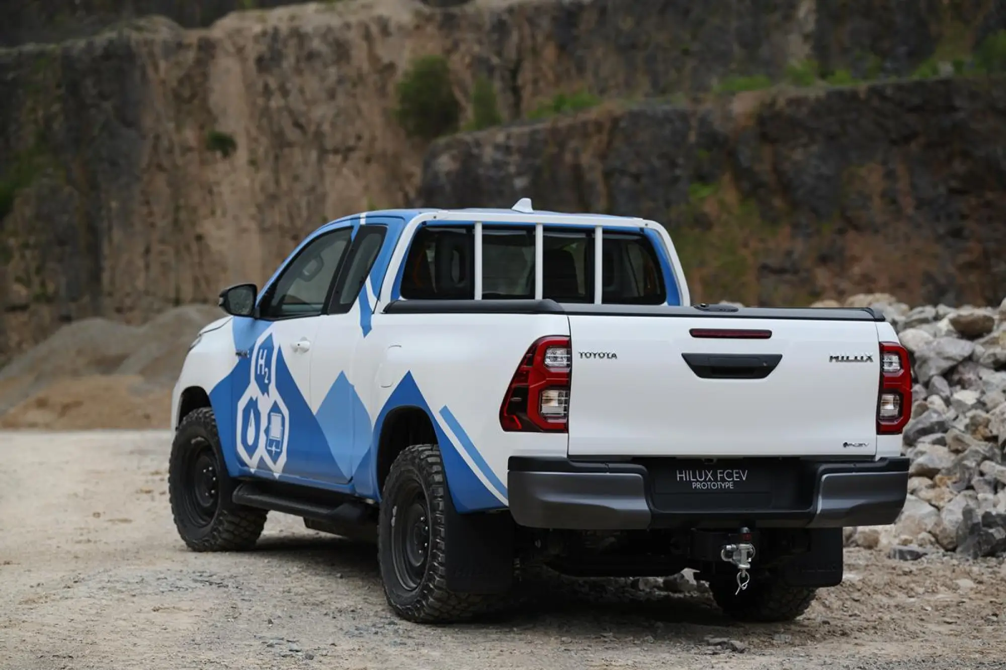 Toyota Hilux FCEV - Prototipo - 4