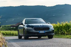 Skoda Kodiaq e Superb 2024 - Prime impressioni di guida