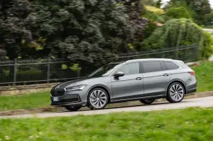 Skoda Kodiaq e Superb 2024 - Prime impressioni di guida