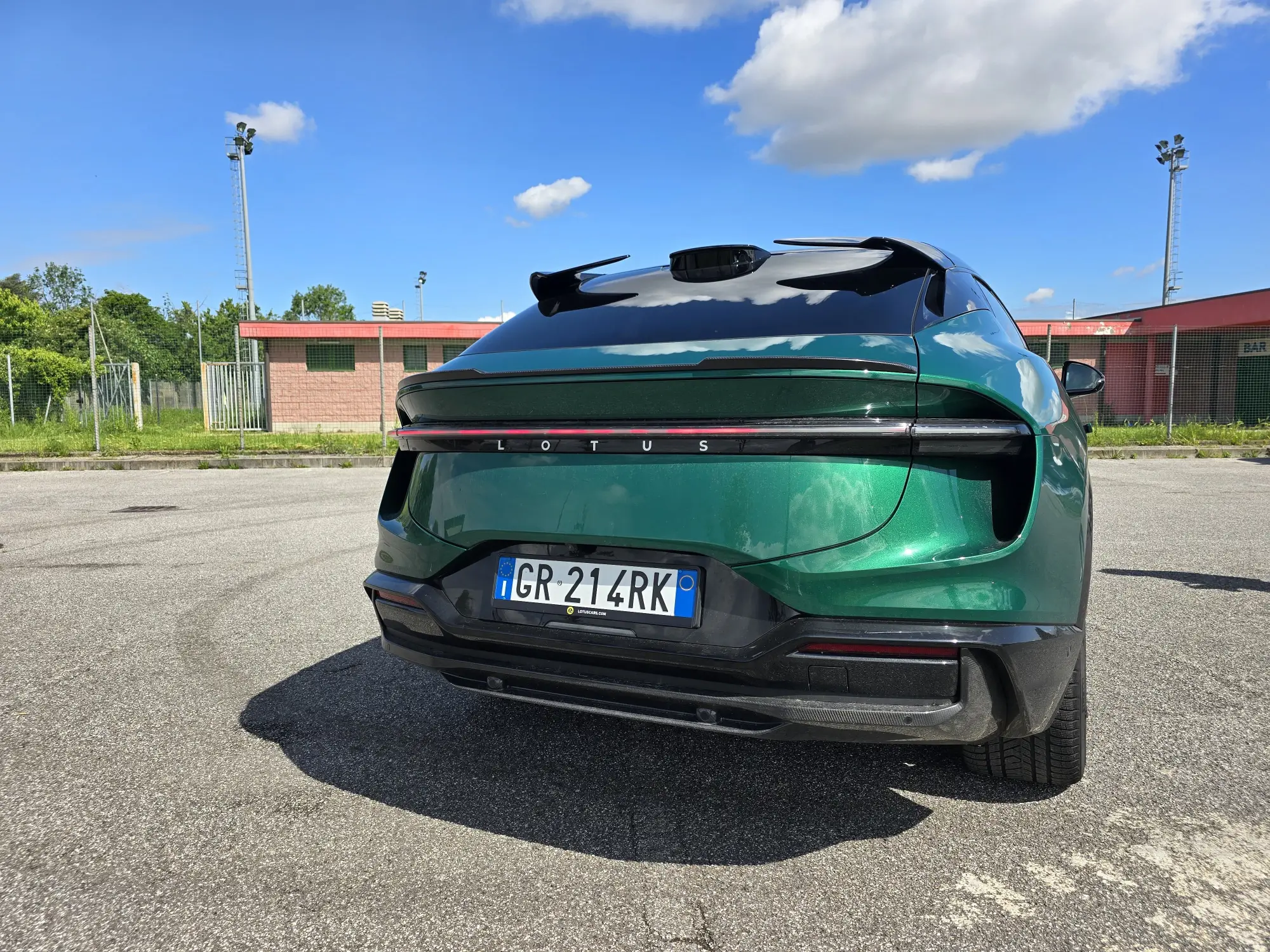 Lotus Eletre 2024 prova - 10