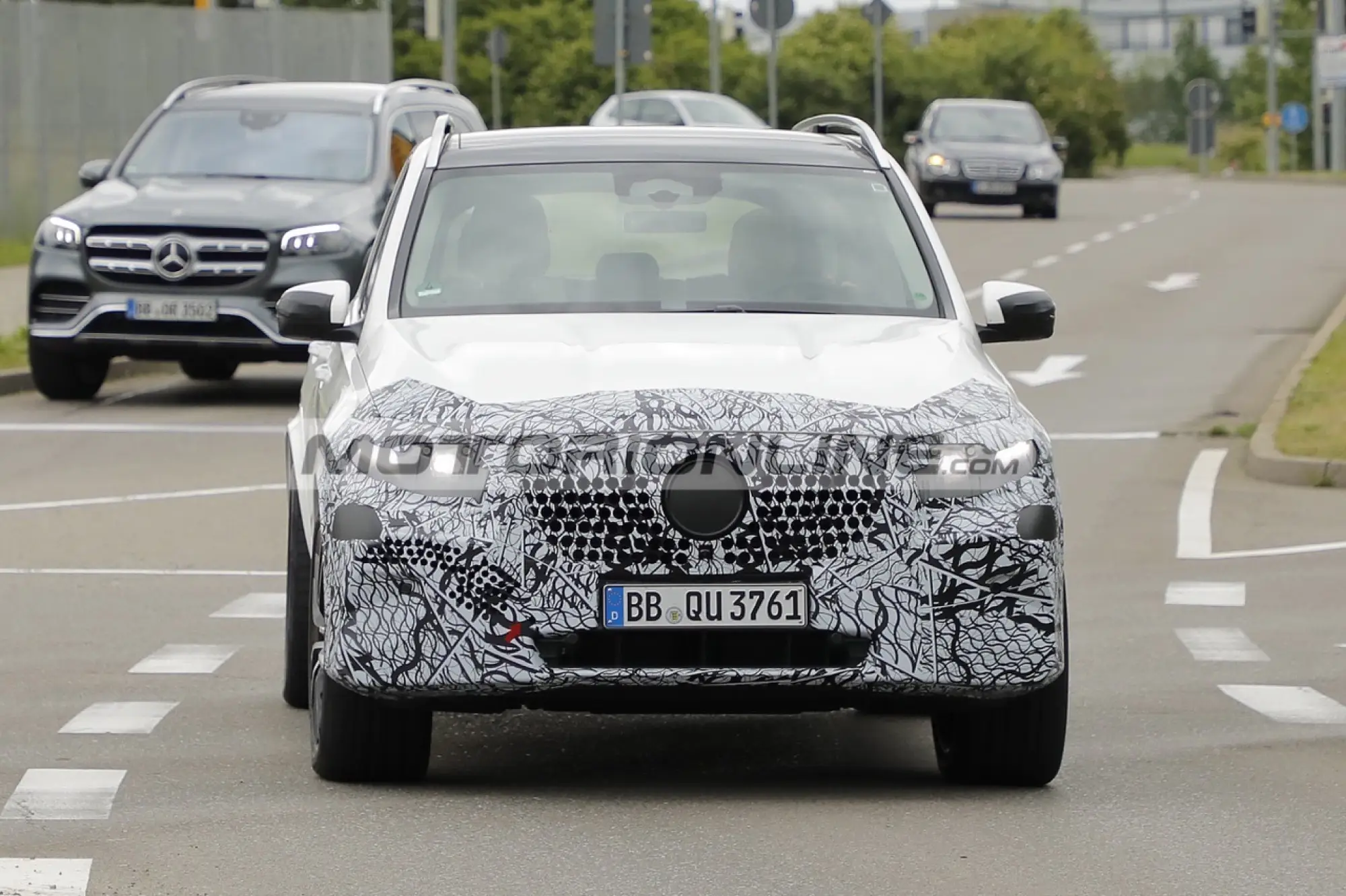 Mercedes GLE - Foto spia 10-6-2024 - 1