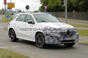 Mercedes GLE - Foto spia 10-6-2024 - 3