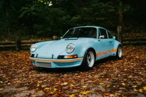 Porsche 911 1974 restomod - 10