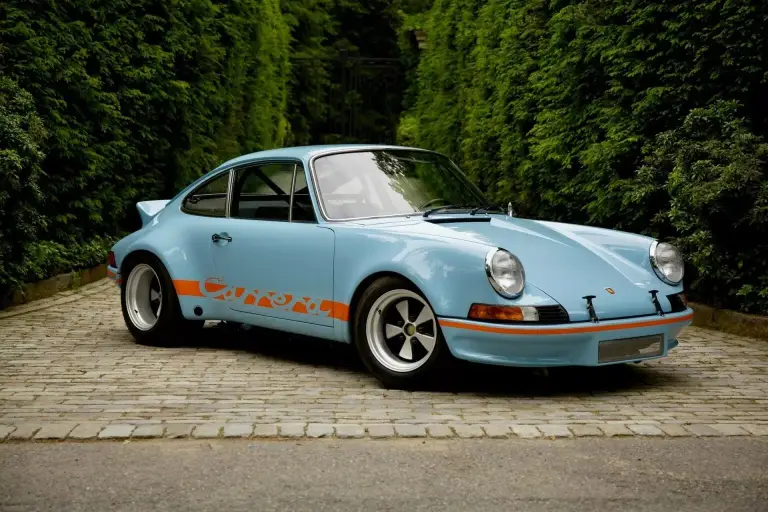 Porsche 911 1974 restomod - 9