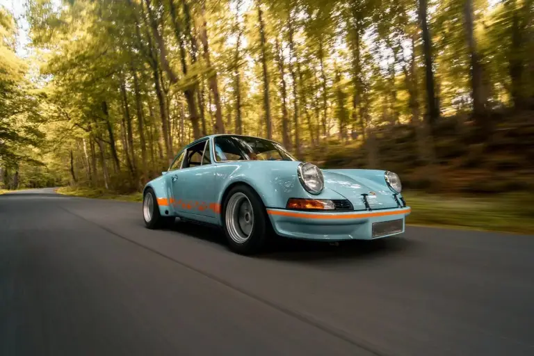 Porsche 911 1974 restomod - 5