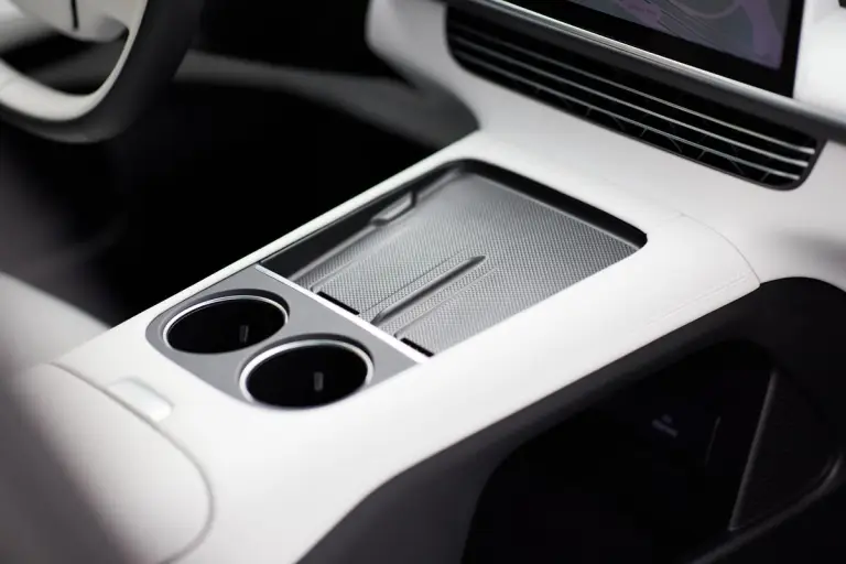 Xpeng G6 - 138