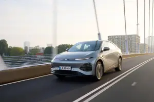 Xpeng G6