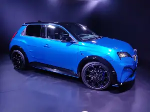Alpine A290 - Foto live - 6