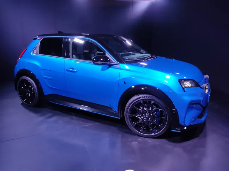 Alpine A290 - Foto live - 6