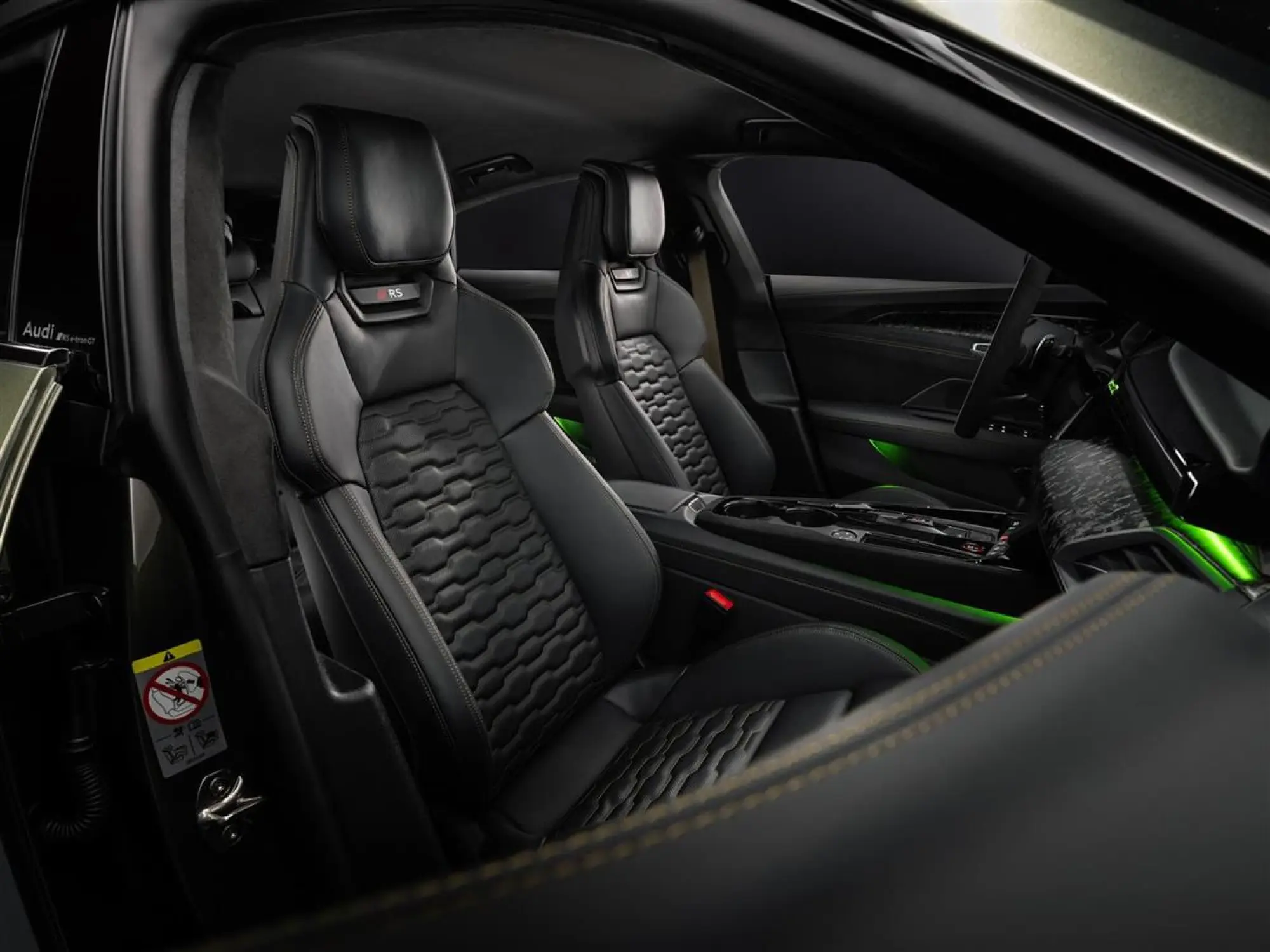 Audi e-tron GT 2024 - 26