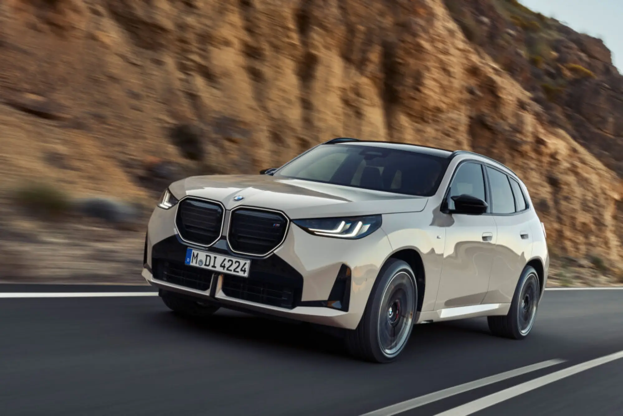 BMW X3 2024 - 25