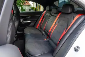 Mercedes-AMG E 53 Hybrid 4Matic+ - 9