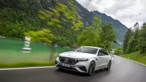Mercedes-AMG E 53 Hybrid 4Matic+ - 2