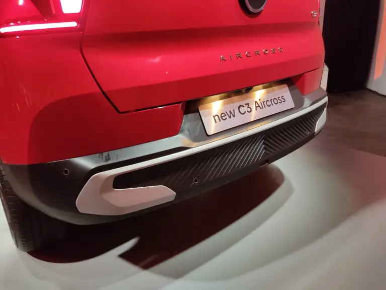 Citroen C3 Aircross 2024 - Foto live Parigi - 14