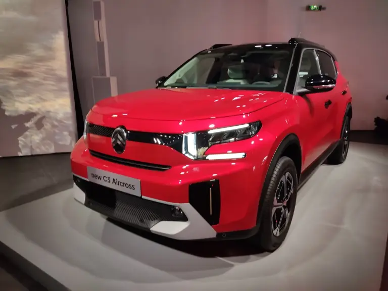 Citroen C3 Aircross 2024 - Foto live Parigi - 21