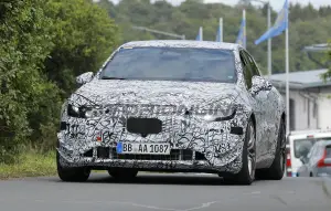 Mercedes-AMG Classe C EV - Foto spia 19-06-2024 - 1