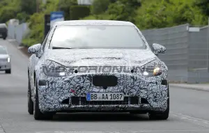Mercedes-AMG Classe C EV - Foto spia 19-06-2024 - 7