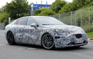 Mercedes-AMG Classe C EV - Foto spia 19-06-2024 - 10