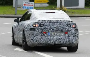 Mercedes-AMG Classe C EV - Foto spia 19-06-2024 - 11
