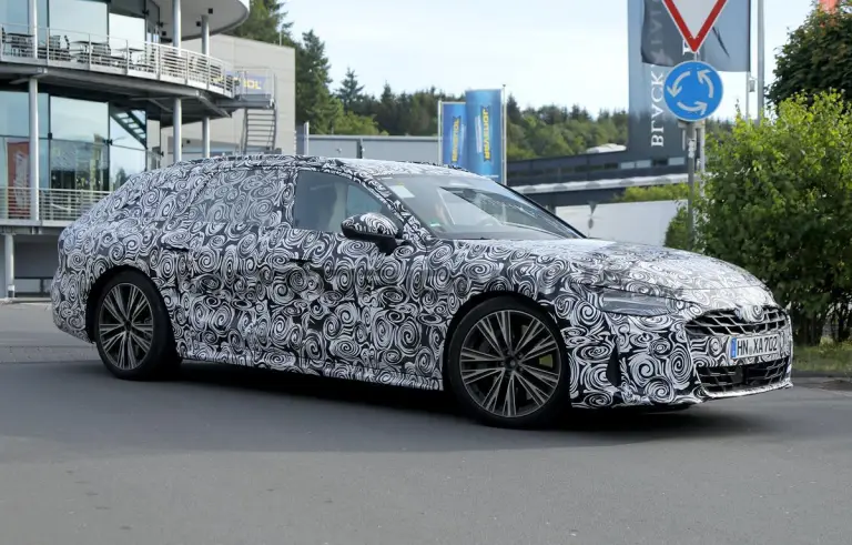 Audi S7 Avant - Foto spia 19-06-2024 - 15