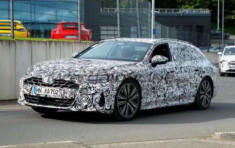 Audi S7 Avant - Foto spia 19-06-2024 - 4