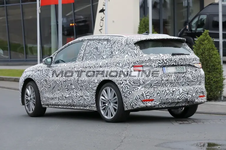 Skoda Elroq - Foto spia 20-6-2024 - 8