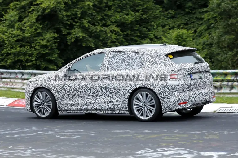 Skoda Elroq - Foto spia 20-6-2024 - 19