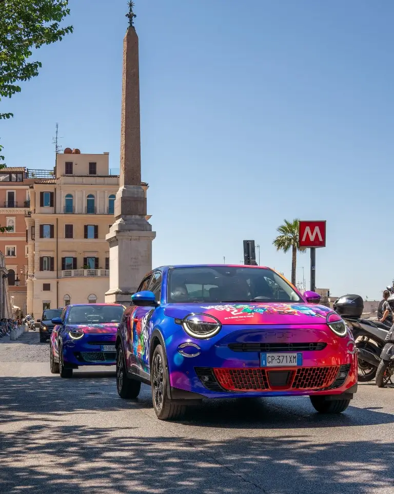 Fiat 600 Hybrid - Inside Out 2 - 4