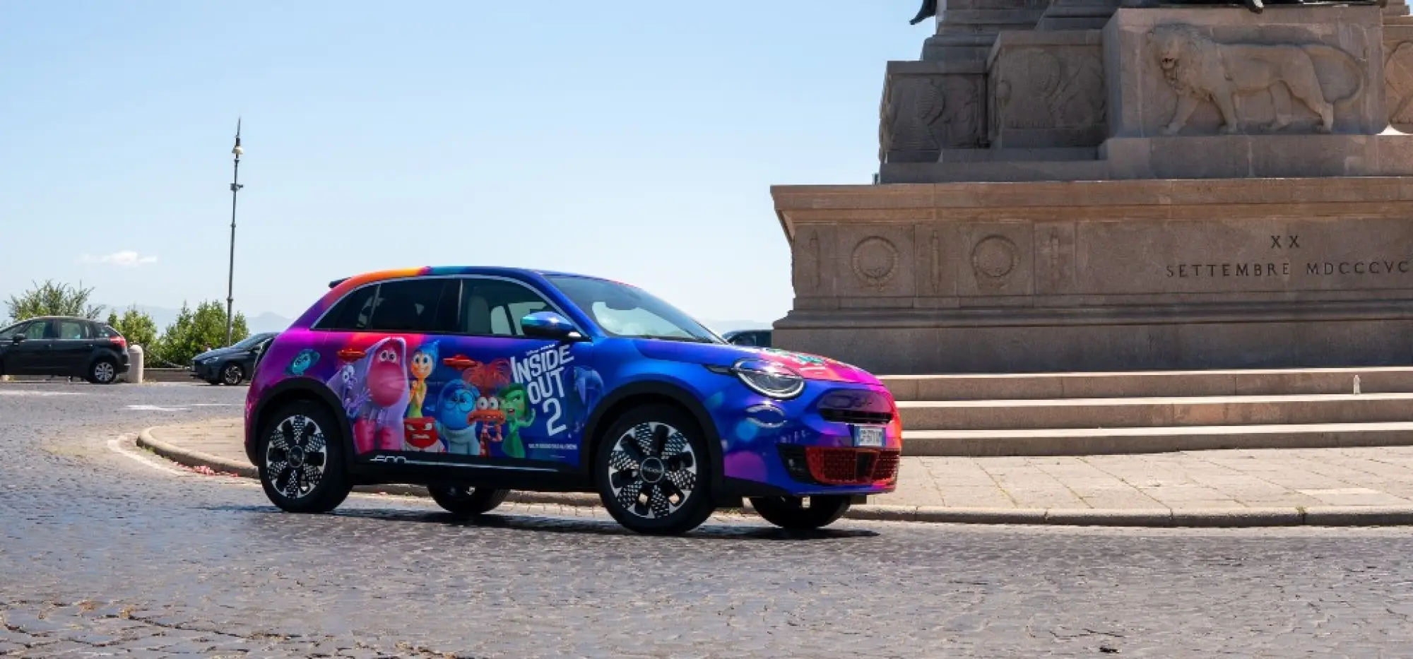 Fiat 600 Hybrid - Inside Out 2 - 1