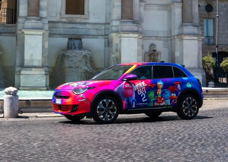 Fiat 600 Hybrid - Inside Out 2 - 7