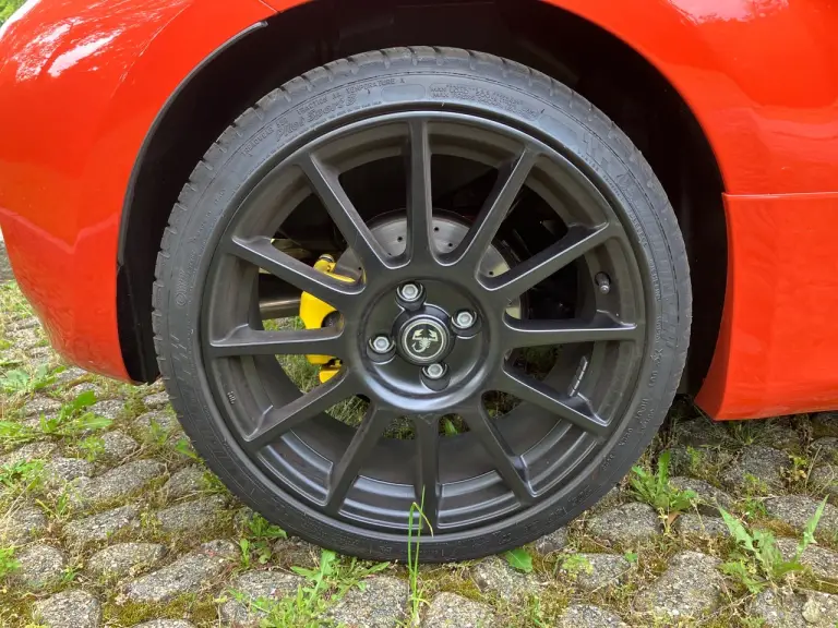 Abarth 695 Competizione 2024 - Come va - 14