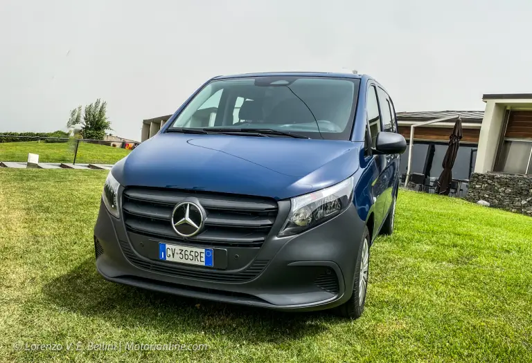 Mercedes Vito 2024 - Prime Impressioni di Guida - 16