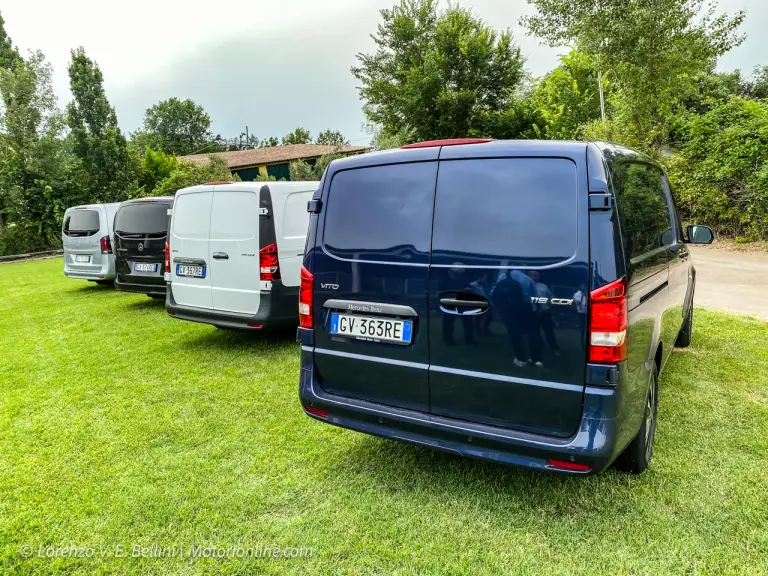 Mercedes Vito 2024 - Prime Impressioni di Guida - 6