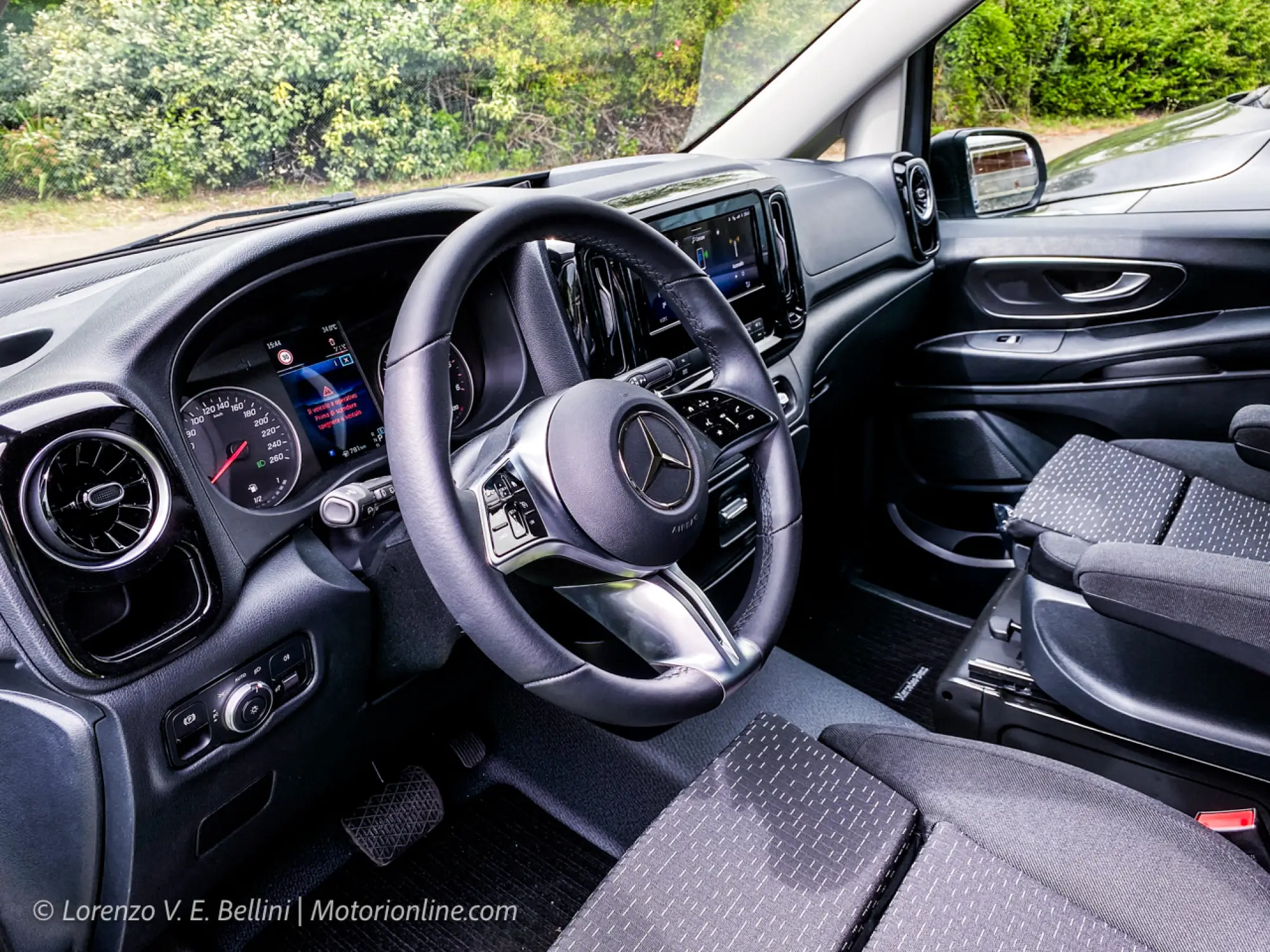 Mercedes Vito 2024 - Prime Impressioni di Guida - 1