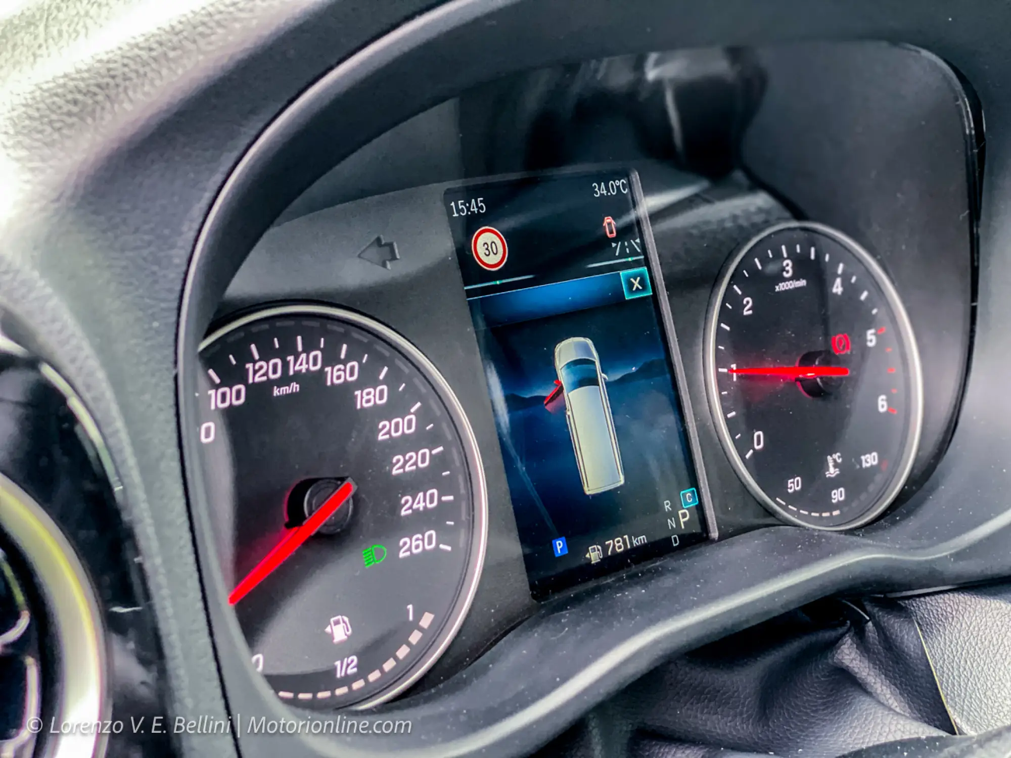 Mercedes Vito 2024 - Prime Impressioni di Guida - 4