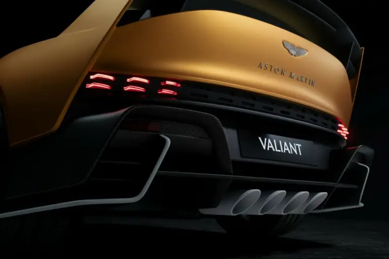 Aston Martin Valiant - 24